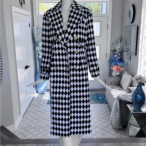 🆕🤍 Off-White Button-Down Dress - Picture 16 of 16